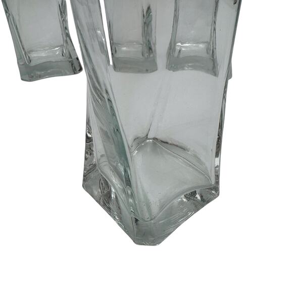 Vintage Tumblers Glasses Square Bottom with a Twist Glassware Set of 4 - Picture 3 of 8